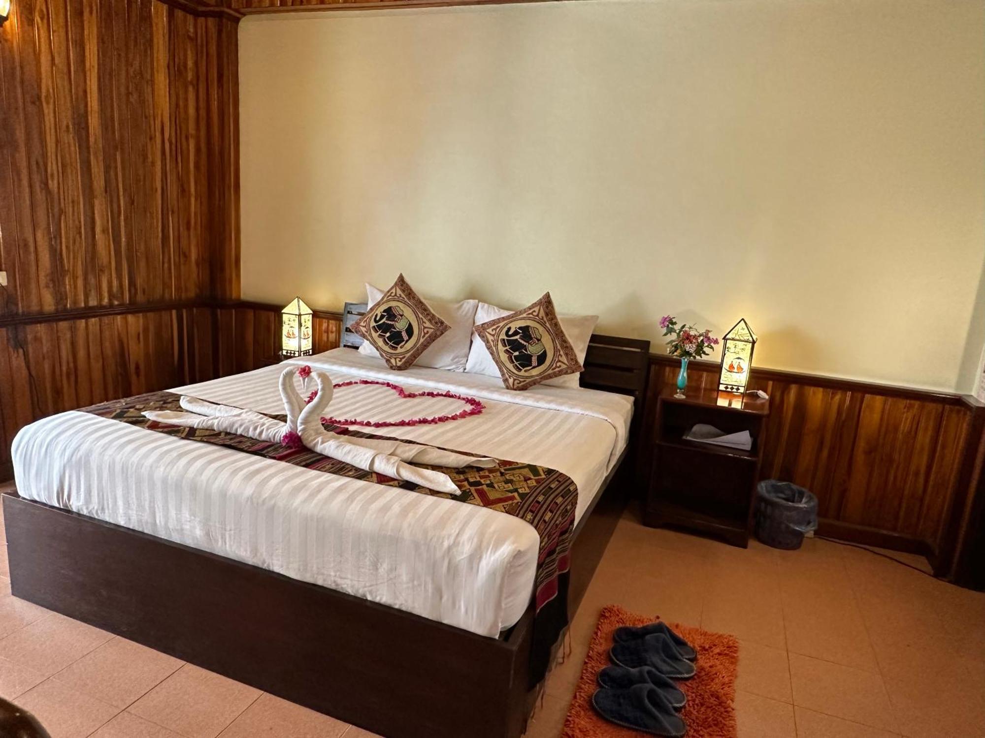 לואנג פרבאנג Villa Alounsavath Mekong Riverside מראה חיצוני תמונה